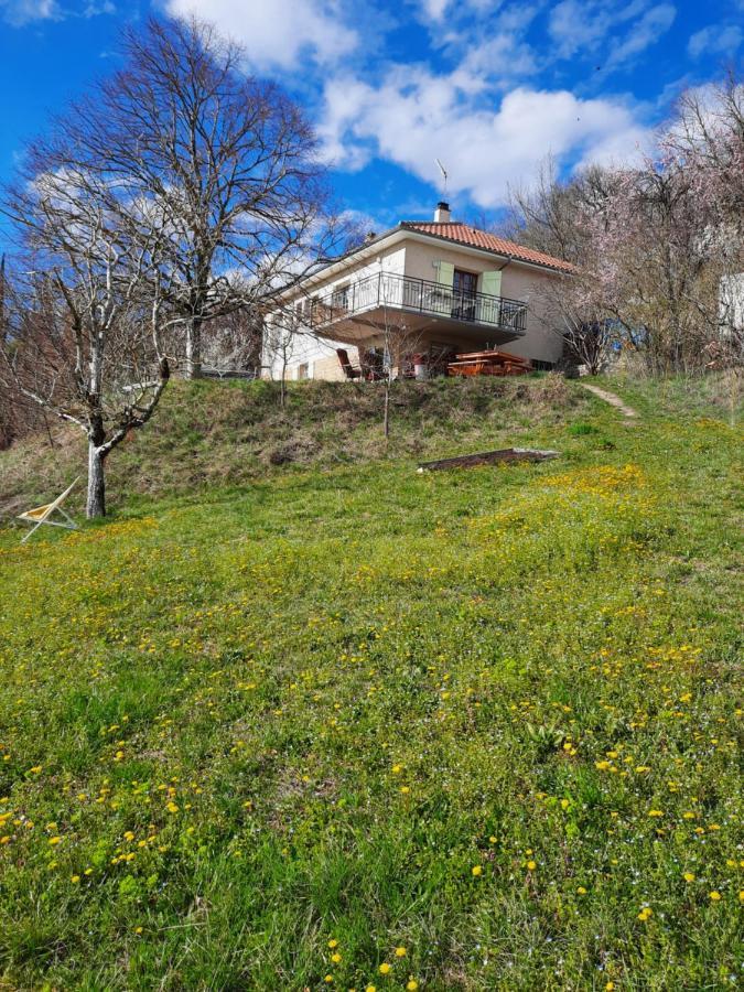 Les Coteaux De Planeze, Chambre Pour 2, 3 Ou Famille Nombreuse 2 Adultes 5 Enfants Et Jeunes Belmont-Bretenoux المظهر الخارجي الصورة