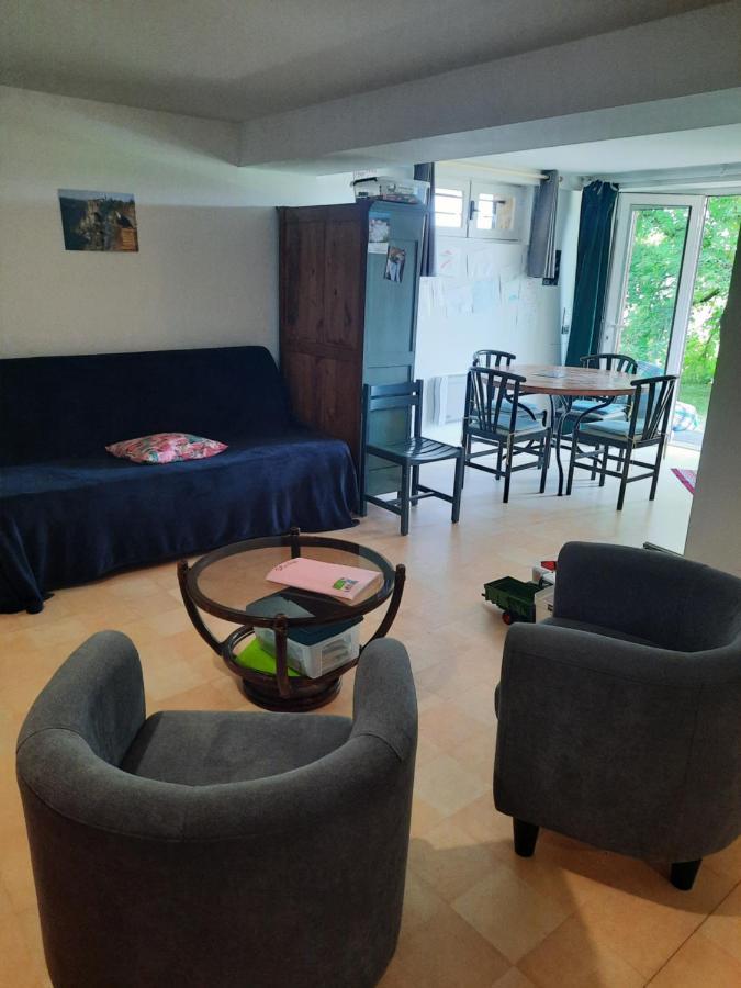 Les Coteaux De Planeze, Chambre Pour 2, 3 Ou Famille Nombreuse 2 Adultes 5 Enfants Et Jeunes Belmont-Bretenoux المظهر الخارجي الصورة